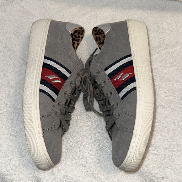 Skechers grey memory foam street sneakers with stripes & leopard lining. - Picture 4 of 7
